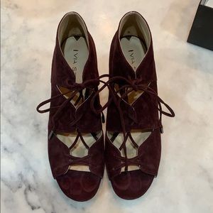 Via Spiga lace up pumps in burgundy suede Size 9.5
